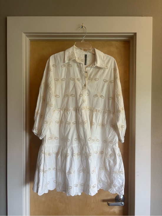 Anthropologie Dresses & Skirts - NWT Anthropologie Maeve “The Bettina Tiered Mini Shirt Dress” - Embroidered Bee